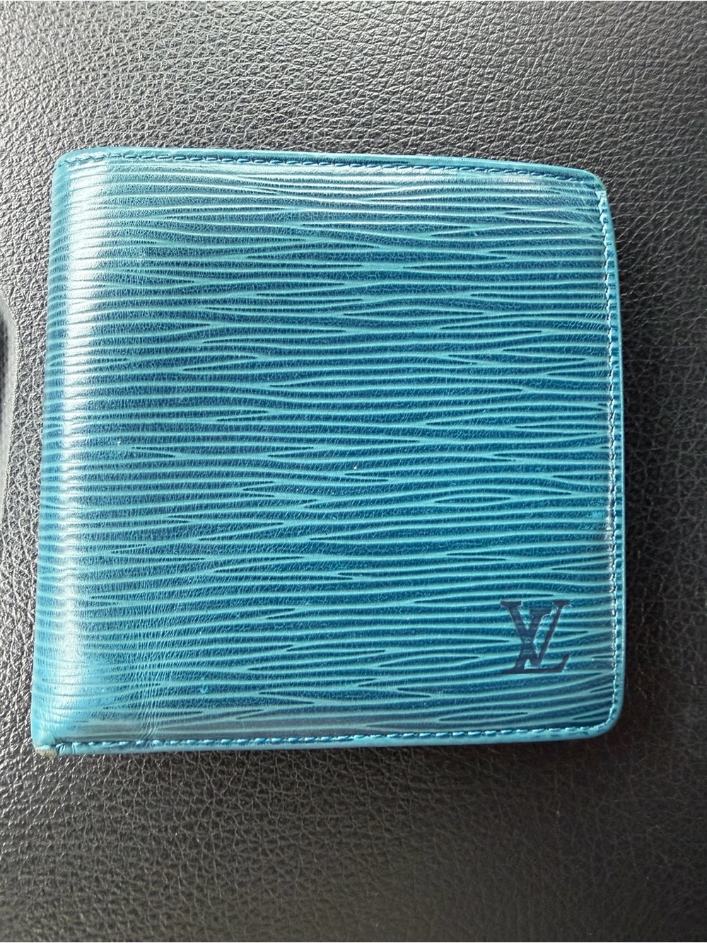 Authentic Louis Vuitton Toledo Blue Epi Leather Bifold Wallet with COA